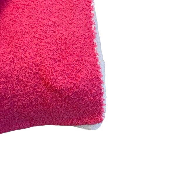 Nicole Miller Reversible Christmas Tree Throw Blanket 50x70 Hot Pink & White New - Picture 6 of 12